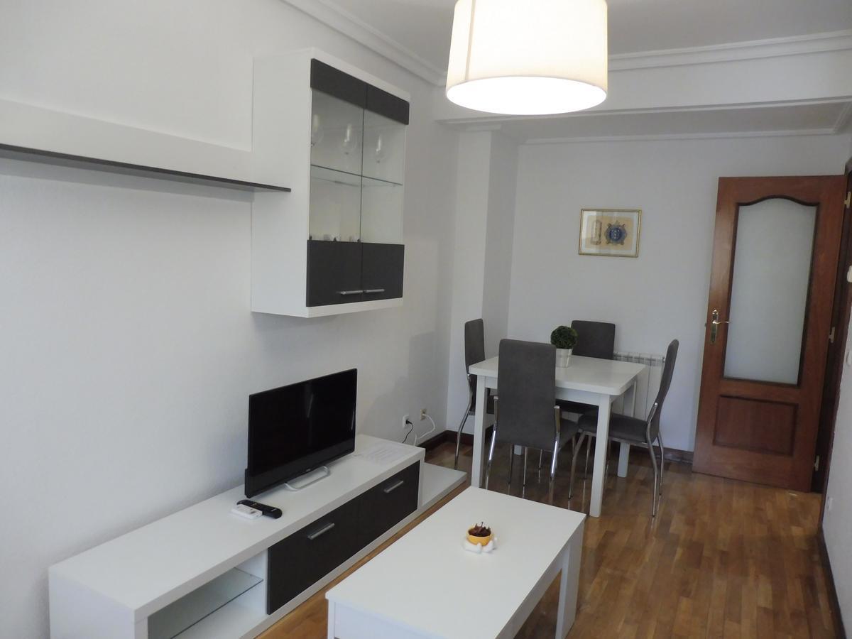 Apartamentos Anita ซาลามังกา ภายนอก รูปภาพ