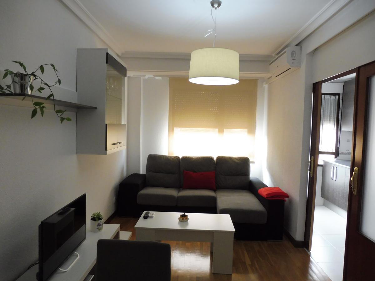 Apartamentos Anita ซาลามังกา ภายนอก รูปภาพ