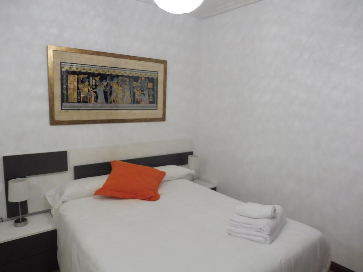 Apartamentos Anita ซาลามังกา ภายนอก รูปภาพ